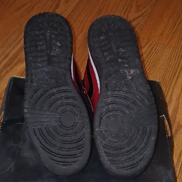 Nike Kids Red and Black Sneakers