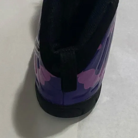 Nike Little Foamposite Purple Black Sneaker Kids Size 10