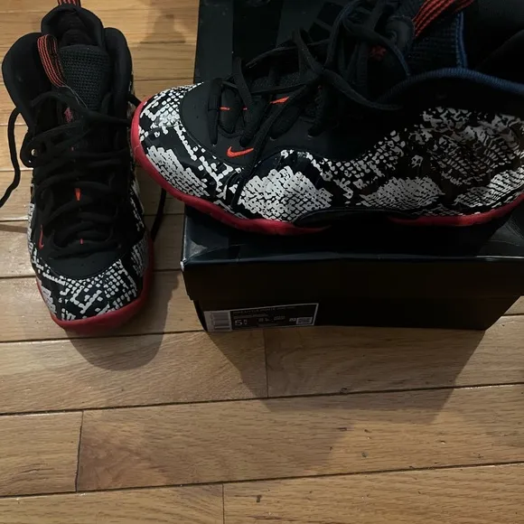 Nike Little Posite One (GS) Sail/Habanero Red-Black 644791-104 Size Y