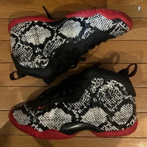 Nike Little Posite One (GS) Sail/Habanero Red-Black 644791-104 Size Y