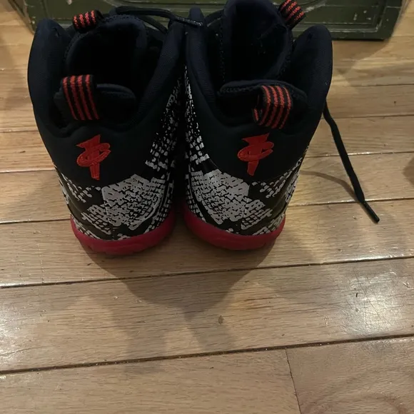 Nike Little Posite One (GS) Sail/Habanero Red-Black 644791-104 Size Y