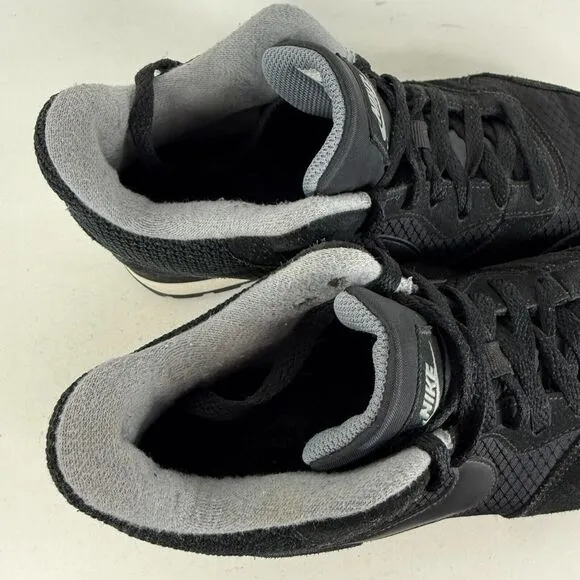 Nike MD Runner 2 Mid Premium Athletic Sneakers Womens 8.5 Black Lace Up Mid-Top