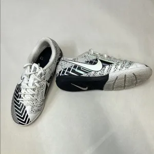 Nike Mercurial Vapor 13 Academy MDS IC  Graphic Black and White Sneakers youth 3