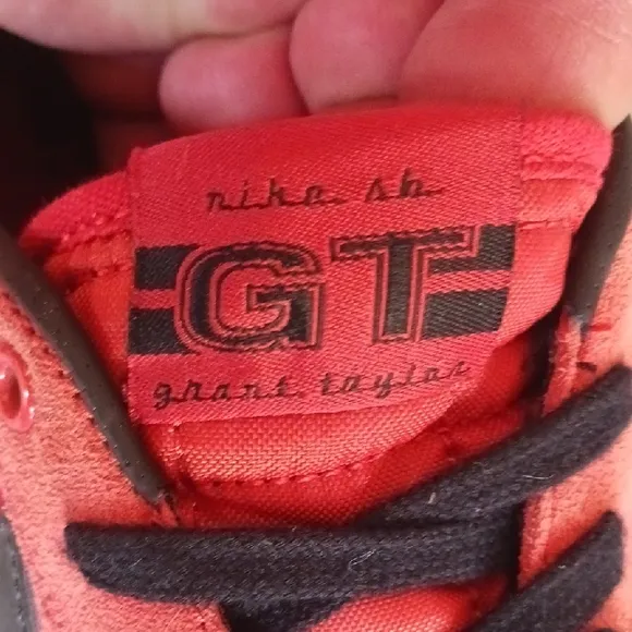Nike Red and Black Classic Sneakers