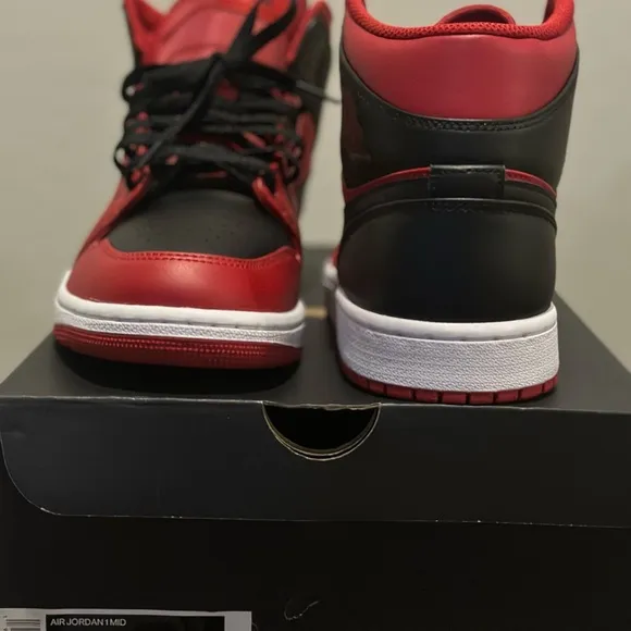 Nike Red and Black Sneakers Air Jordan 1 Mid