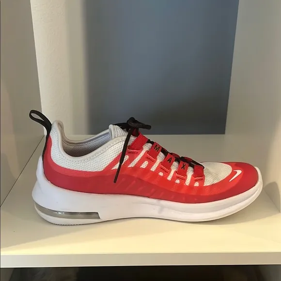 Nike Red and White Sneakers Dynamic Design