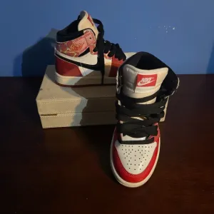 Nike Red and White Sneakers High-Top Style