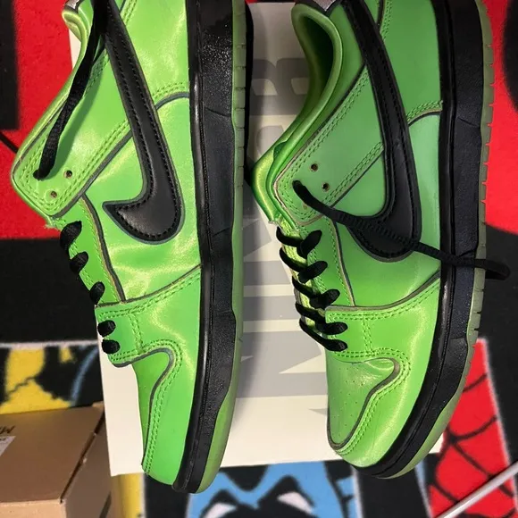 Nike SB powderpuff collection