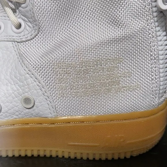 Nike SF AIR FORCE 1 WOMANS Mid Vast Grey Sneakers Size 9 Laces/Strap/zipper