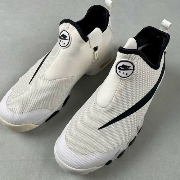 Nike White and Black Air Max Slip-On Sneakers