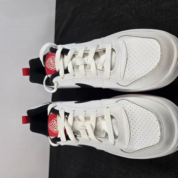 Nike White and Red Sneakers