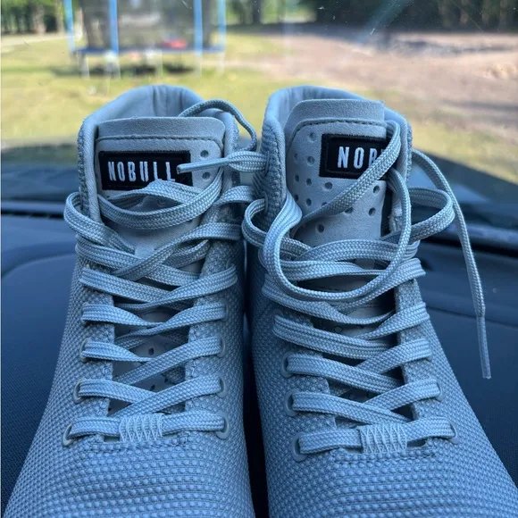 NOBULL Gray High-Top Sneakers with Minimalist Design