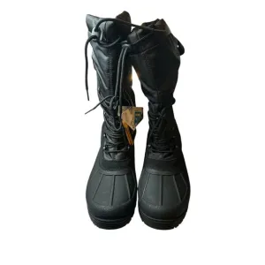 Notice v8 snow boots NIB