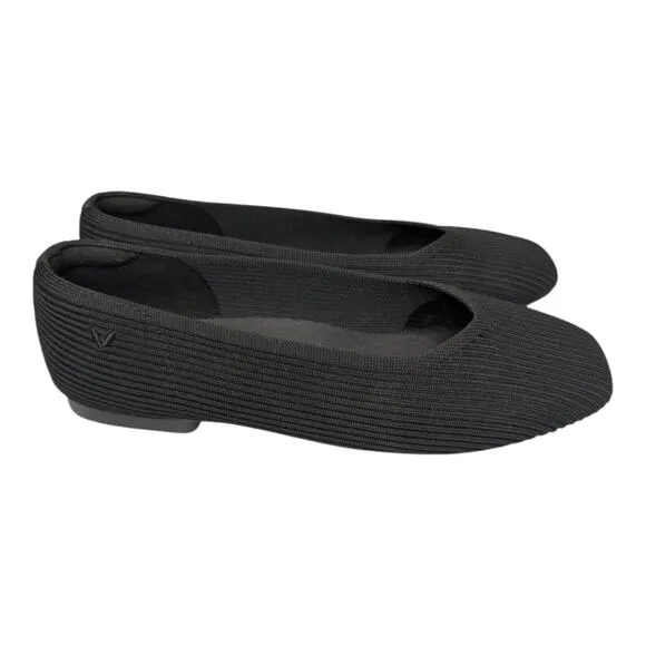 NWOB Vivaia Margot 2.0 Black Square-Toe V-Cut Slip On Flats 8.5 W