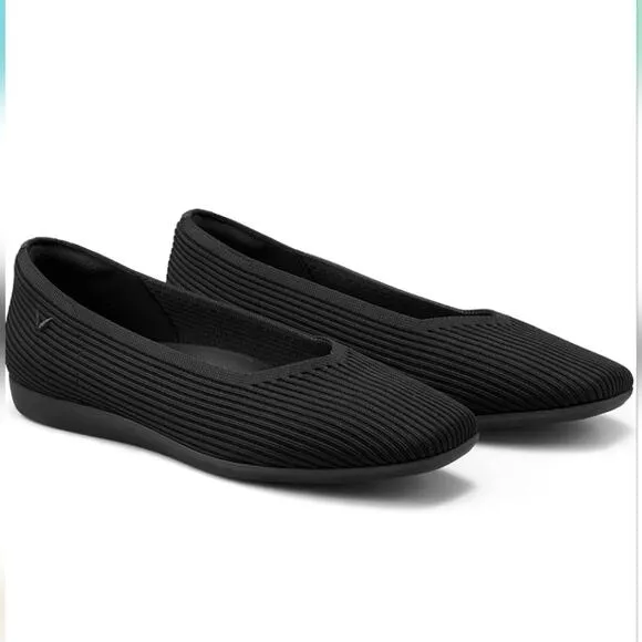 NWOB Vivaia Margot 2.0 Black Square-Toe V-Cut Slip On Flats 8.5 W