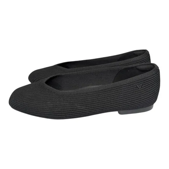 NWOB Vivaia Margot 2.0 Black Square-Toe V-Cut Slip On Flats 8.5 W