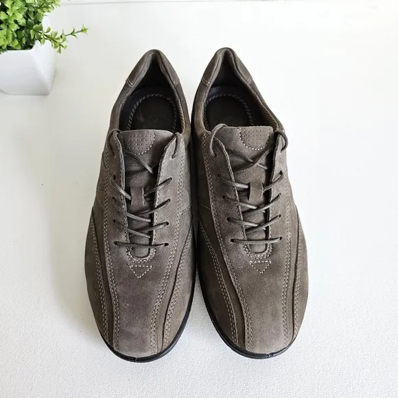 NWOT Ecco Womens Size 38 Taupe Suede Leather Academia Lace Up Comfort Flat Shoes