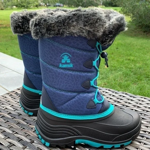 NWOT Kamik Snow Gypsy 3 Snow Boot - Kids’