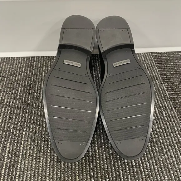 NWOT Kenneth Cole New York Men’s Brock Slip On Penny Loafer