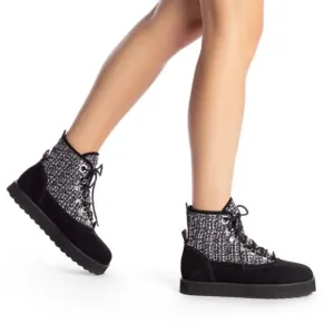 NWOT Women’s Larroude Vail Ankle Platform Boots – Sz 9