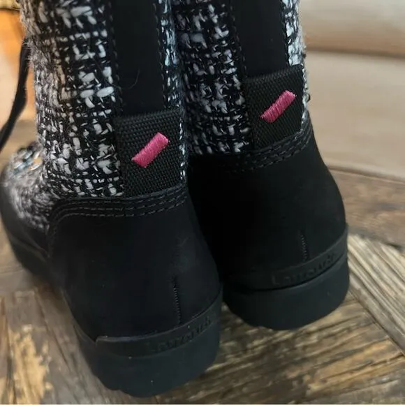 NWOT Women’s Larroude Vail Ankle Platform Boots – Sz 9