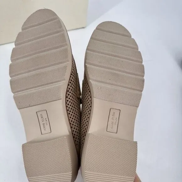 NWT Anne Klein Emmylou Suede Slip on Penny Loafers Natural Tan Size 7.5