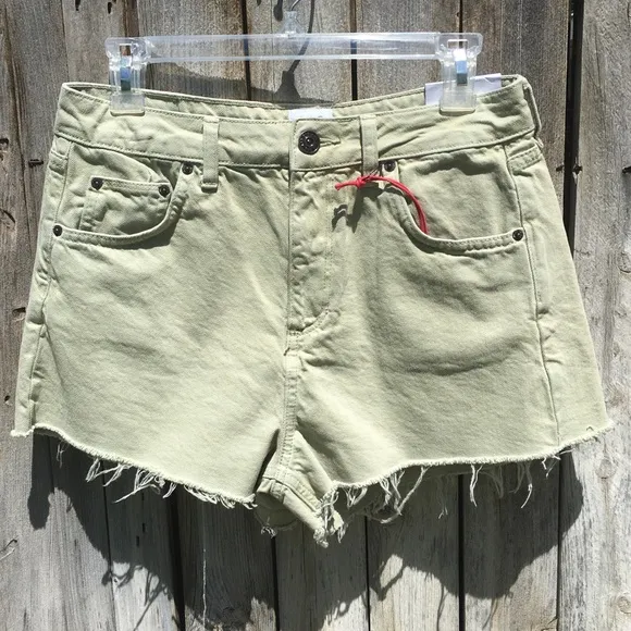NWT BDG Mom High Waist Denim Short Green 30