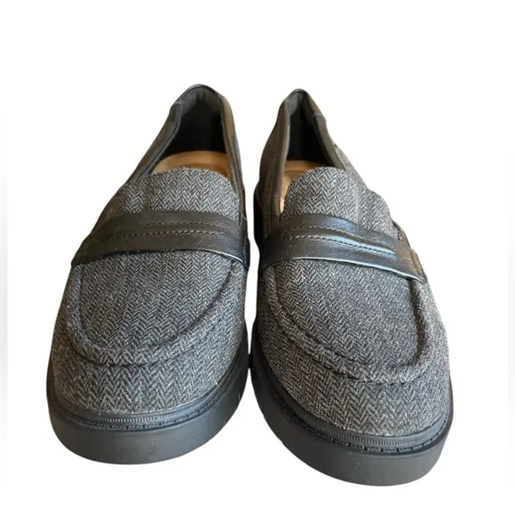 NWT Clarks Westlynn Bay Black Tweed Combi Loafers, Size 8.5, Classic Style