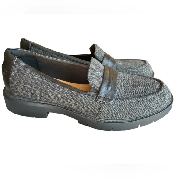 NWT Clarks Westlynn Bay Black Tweed Combi Loafers, Size 8.5, Classic Style