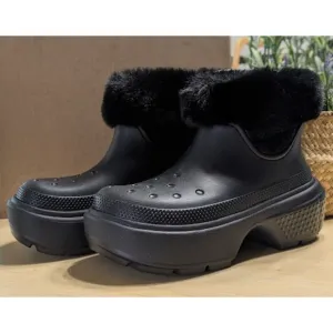 NWT CROCS Stomp Black Faux Fur Lined Boots Women's Size 8 UK Size 6