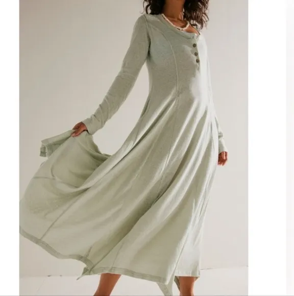 NWT Free People Morgan Henley Maxi Color: Stone Moss. Size Small