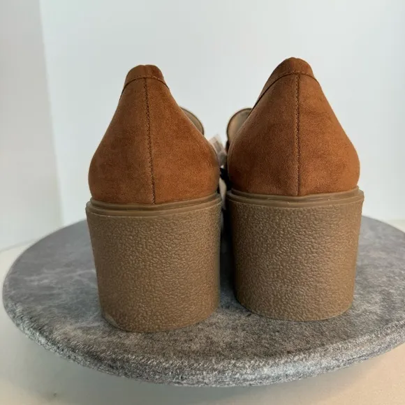 NWT Torrid Brown Suede Leather Heeled Loafers Shoes 13