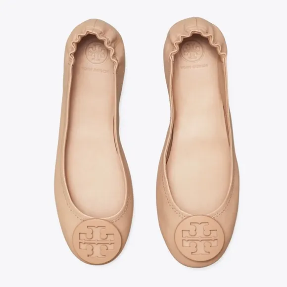 NWT Tory Burch Minnie Travel Flats in Goan Sand