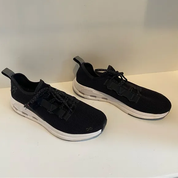 On Running Cloudeasy Sneakers Shoes Black Rock White | Men’s 10 / Women’s 11.5