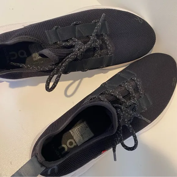 On Running Cloudeasy Sneakers Shoes Black Rock White | Men’s 10 / Women’s 11.5