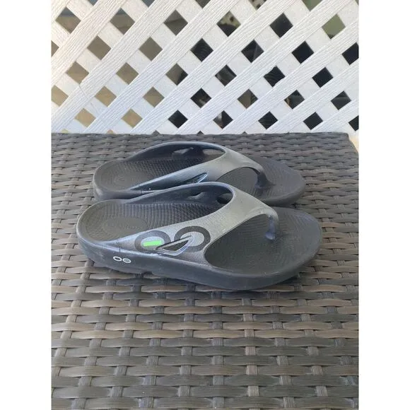 Oofos Sandals womens size 7