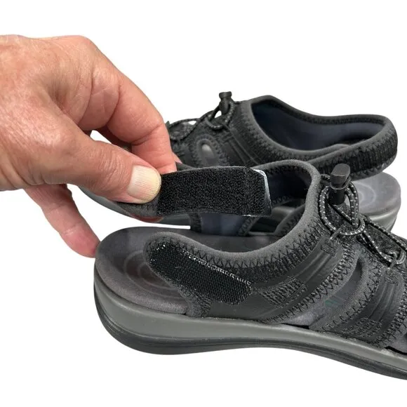 OrthoFeet Black Maui Orthopedic Cushion Adjustable Sandals Size 6