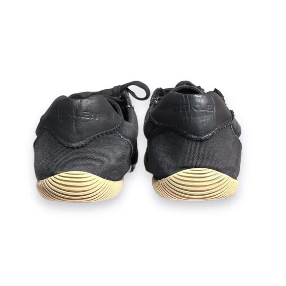 OSKLEN Men Monochrome Canvas Riva Sneakers