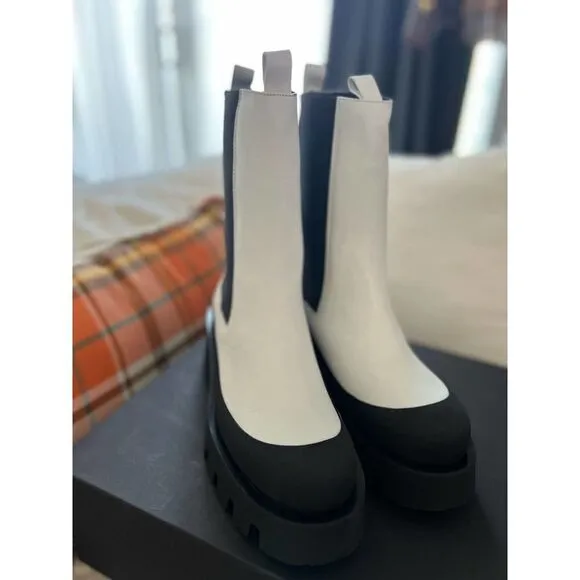 Paloma Barcelò Charlotta ankle boots in nappa leather