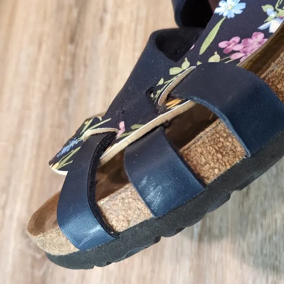 Papillio by Birkenstock Women's Floral Strap Sandals size
