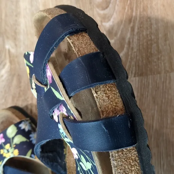 Papillio by Birkenstock Women's Floral Strap Sandals size