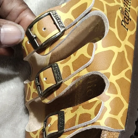 Papillio Giraffe Print Sandals size 36/5-5.5
