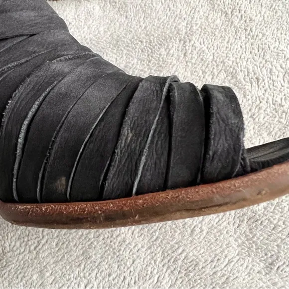 Paul Green Avery Nubuck Leather Artisan Strappy Block Heel Peep Toe Mule Black