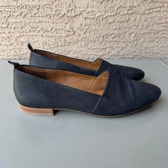 Paul Green Naomi Black Loafers Flats Women's Size 8.5US or 6UK Dotted Leather