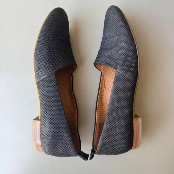 Paul Green Naomi Black Loafers Flats Women's Size 8.5US or 6UK Dotted Leather