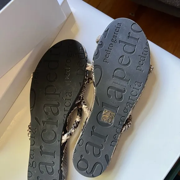 Pedro Garcia Geminy Python Print Sandals