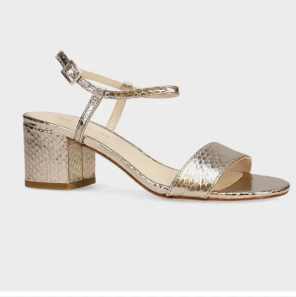 Pelle Moda sandals size 8.5