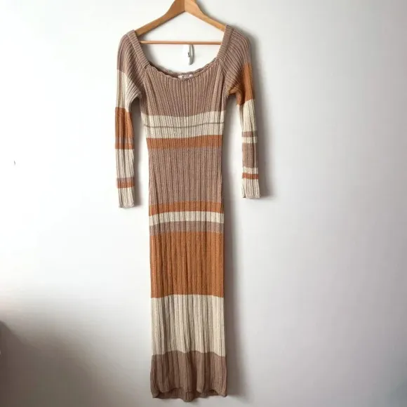 Peppermayo Scoop Neck Long Sleeve Crochet Maxi Dress Striped Neutral Size M/L