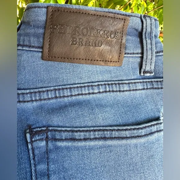 Petroleros Brand Super Skinny Stretch Jeans | Size 30x32 | Two-Tone Fade Denim