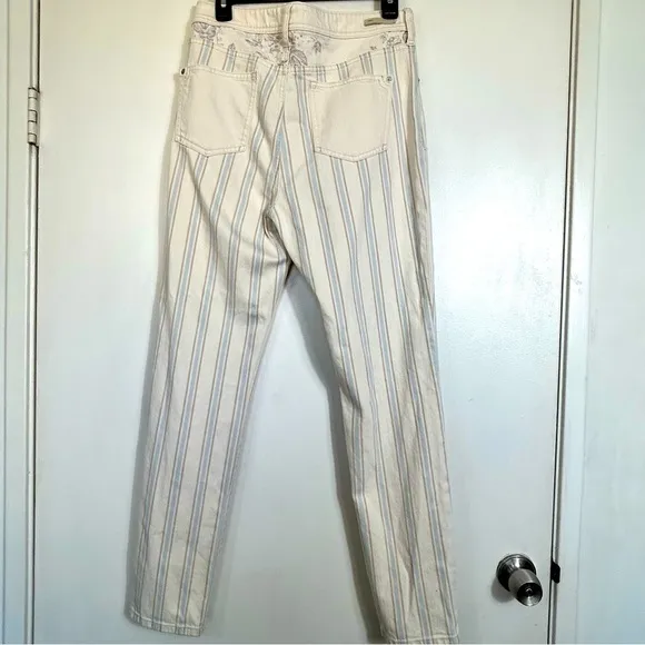 Pilcro Fleur High-Rise Slim Boyfriend Jeans- Size 29 TALL